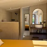 Avec Piscine & Clim Proche Port & Plages *