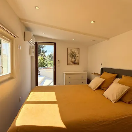 Villa Avec Piscine & Clim Proche Port & Plages Saint-Raphael (Var)