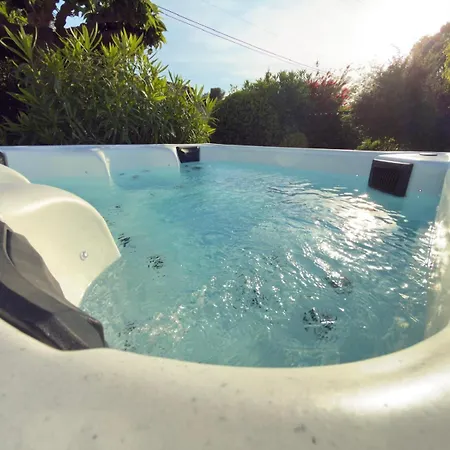 Villa Avec Jacuzzi & Piscine - Proche Port & Plages *